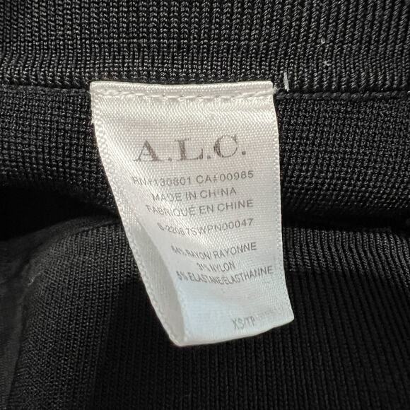 ALC Pants Womens XS Brooklyn Sweater Knit Rayon Pull On Cropped Bootcut Black - Picture 7 of 8